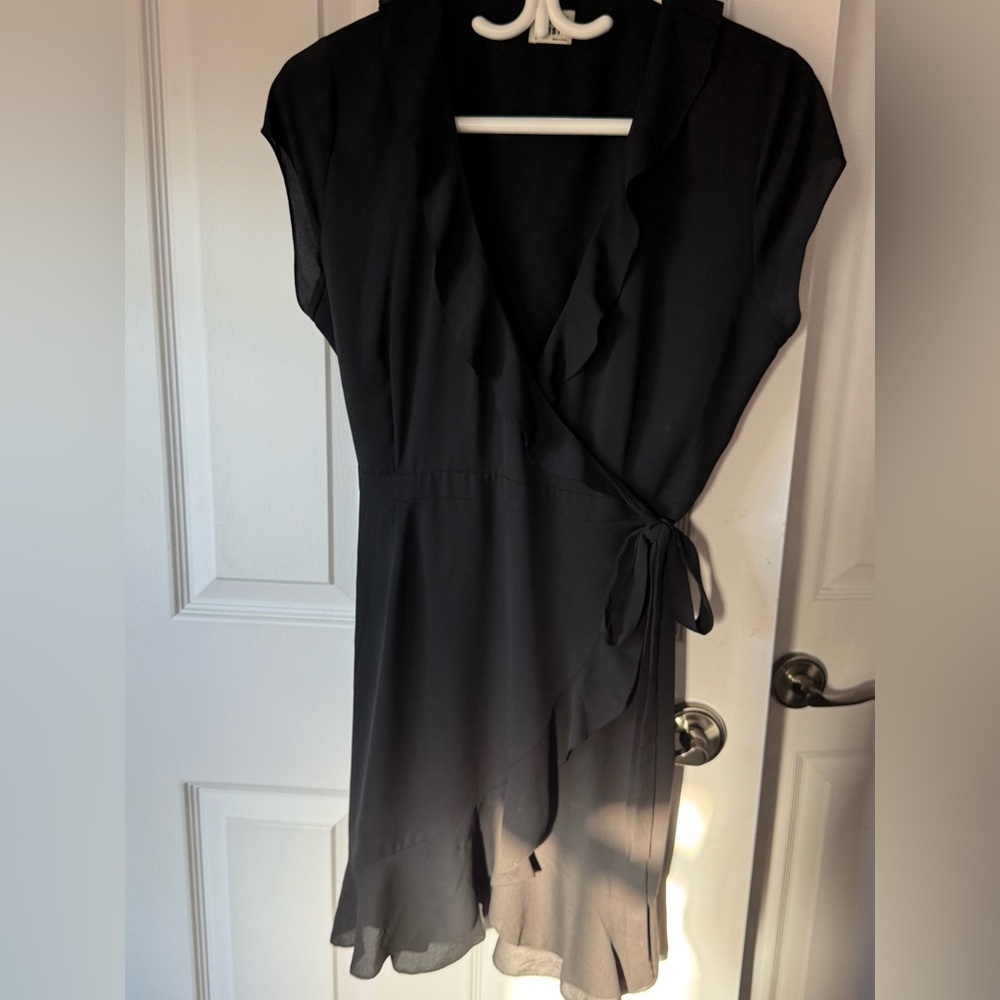 Aritzia Sunday Best Wrap Dress